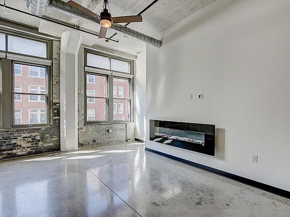 4th image of 226 N Water STREET