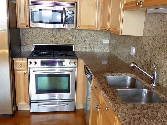 5th image of 1464 S Michigan Ave APT 1102
