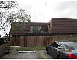 5th image of 6051 NW 54th Ln