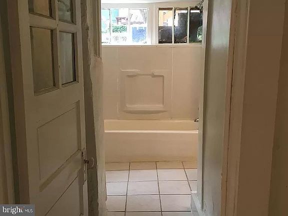 4th image of 1650 33rd St NW #B
