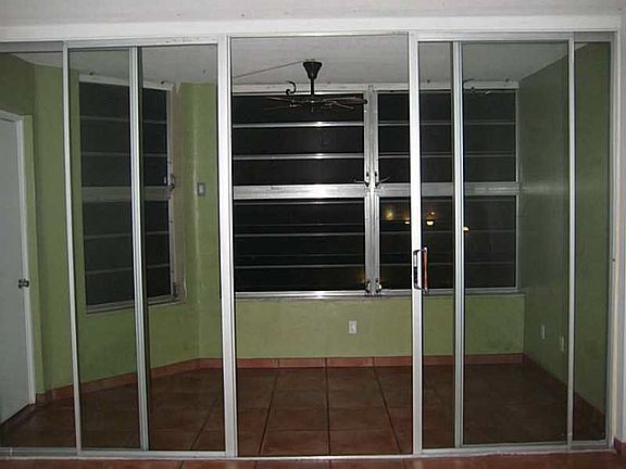 4th image of 1351 NE 191st St APT 209