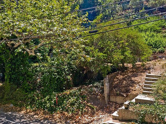 5th image of 1231 N Beverly Glen Blvd