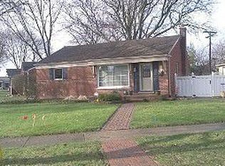 31525 Marblehead Rd, Farmington, MI 48336