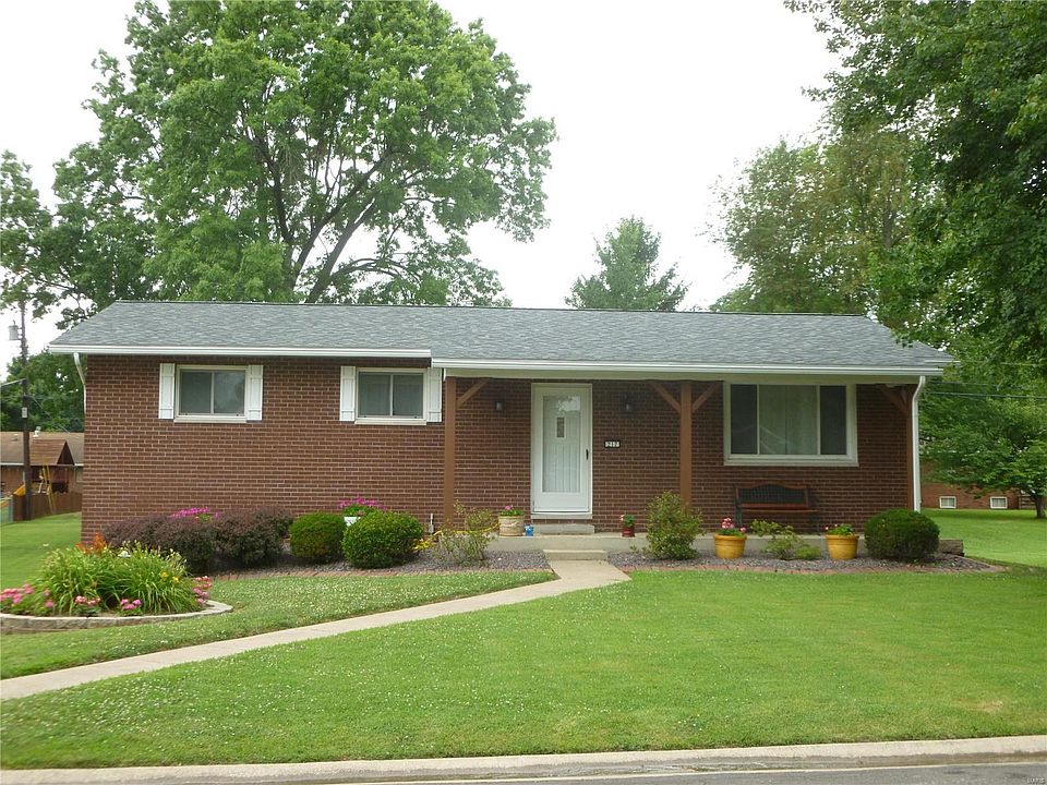 1st image of 217 Summit Hill Dr