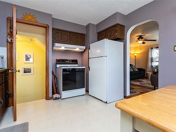 5th image of 6415 Sunderland Dr