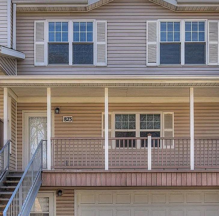 1st image of 823 S 42nd St #823