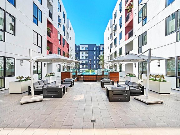 2nd image of 1234 Wilshire Blvd #600