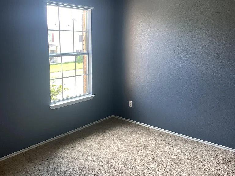 3216 Claymore St — Photo 15