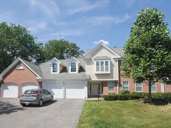 1002 Butternut Ln APT A, Mount Prospect, IL 60056