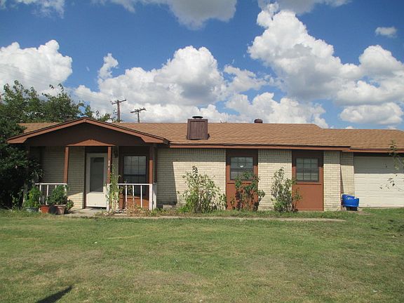 2nd image of 101 Green Acres Dr