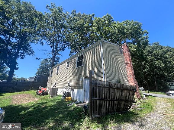 4th image of 9613 Kendrick Rd