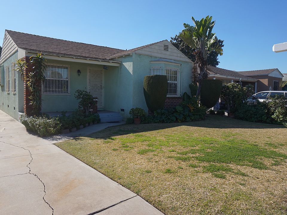 1st image of 212 E. 118th Place
