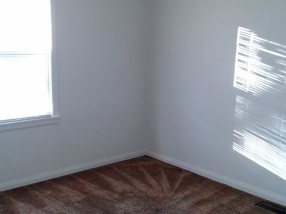 5th image of 3018 Boright Dr