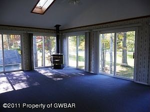 1st Floor Family Room