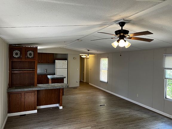 3rd image of 11993 Spruance Rd #155