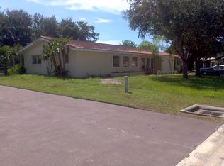 5 Caddy Rd, Rotonda West, FL 33947