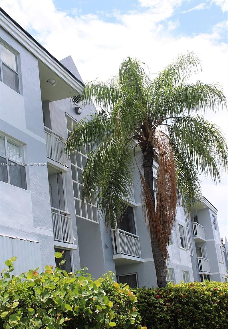 8590 SW 212th St APT 310, Cutler Bay, FL 33189 Zillow