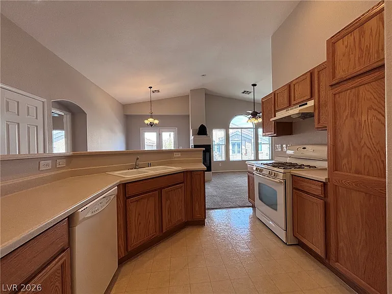 1569 Buffalo Brubaker Ln — Photo 6
