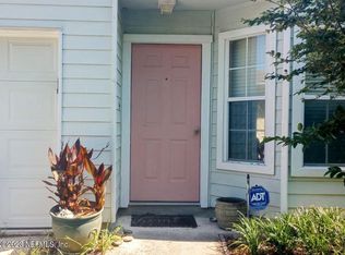 5725 Ellis Trace Dr, Jacksonville, FL 32205