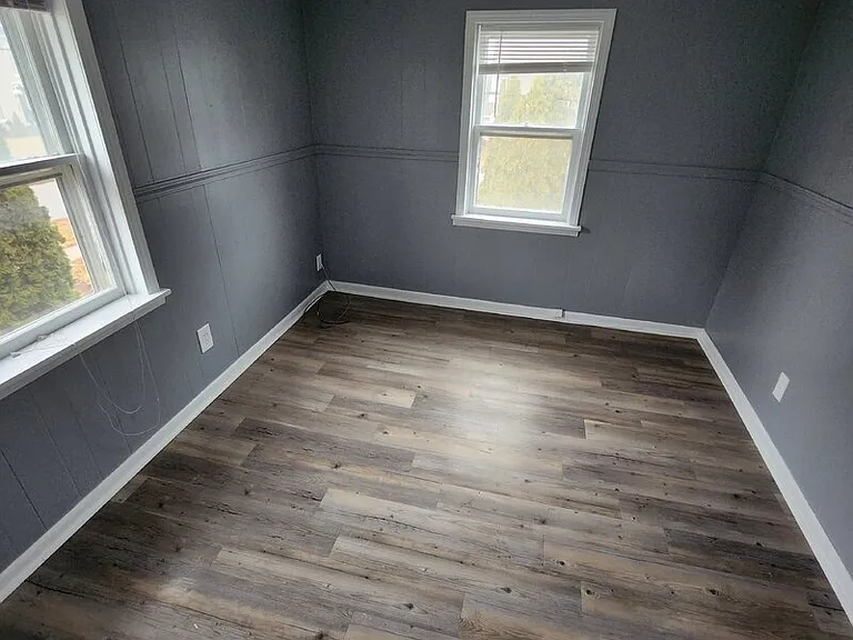 1402 Willis Ave #5 — Photo 4