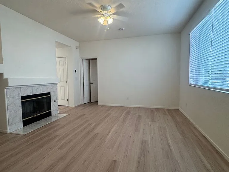 5418 Moonlight Way — Photo 5