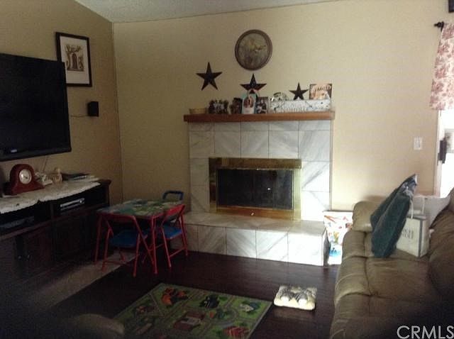 2nd image of 2784 Shiells Ave