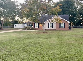 191 Saint Clair Dr, Leesburg, GA 31763