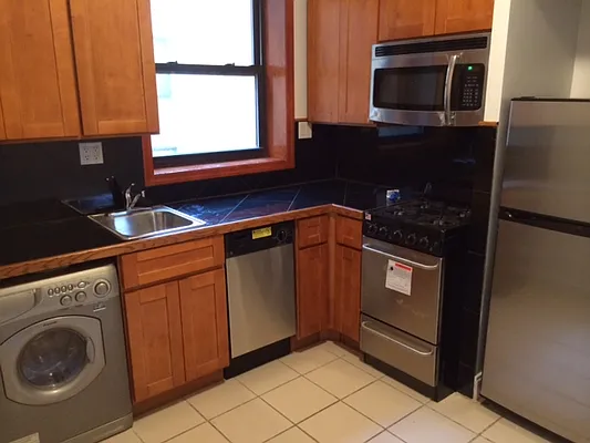 Rented by Citi Habitats | media 31