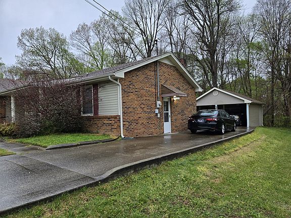 2nd image of 444 Bryan Rd