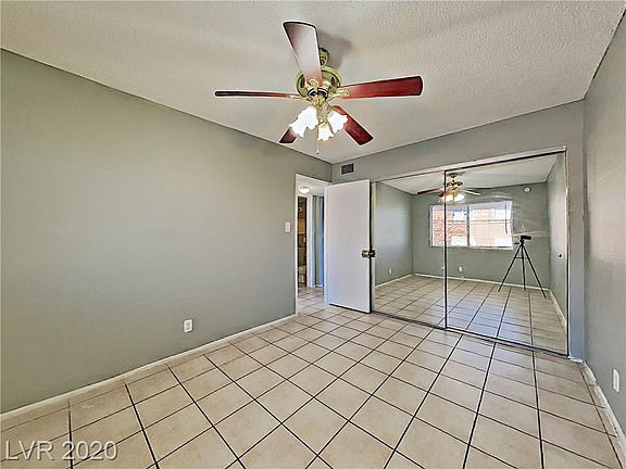 5th image of 501 S Maryland Pkwy Unit B20