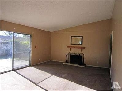 4th image of 2787 E Hillcrest Dr