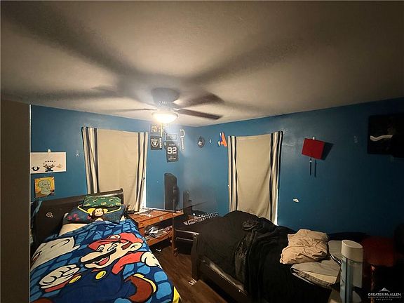 5th image of 806 Holden Rd