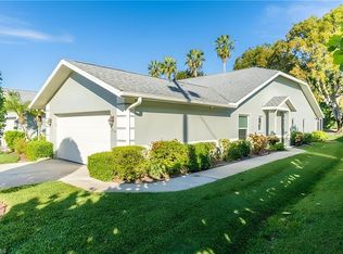 1704 Royal Cir #602, Naples, FL 34112
