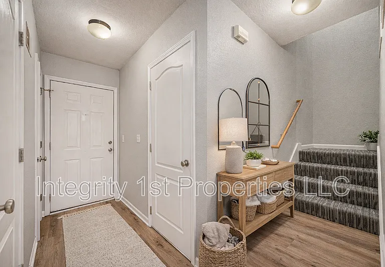 5941 NW 91st St #5943 — Photo 3