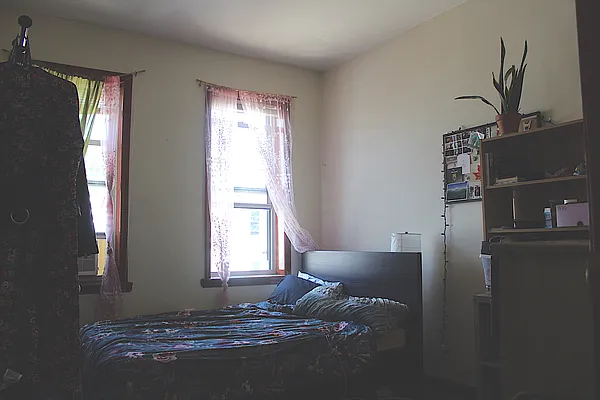 Rented by Compass | media 19