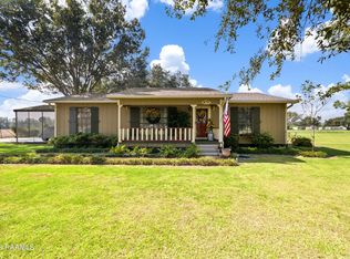 1070 Raspy Rd, Saint Martinville, LA 70582