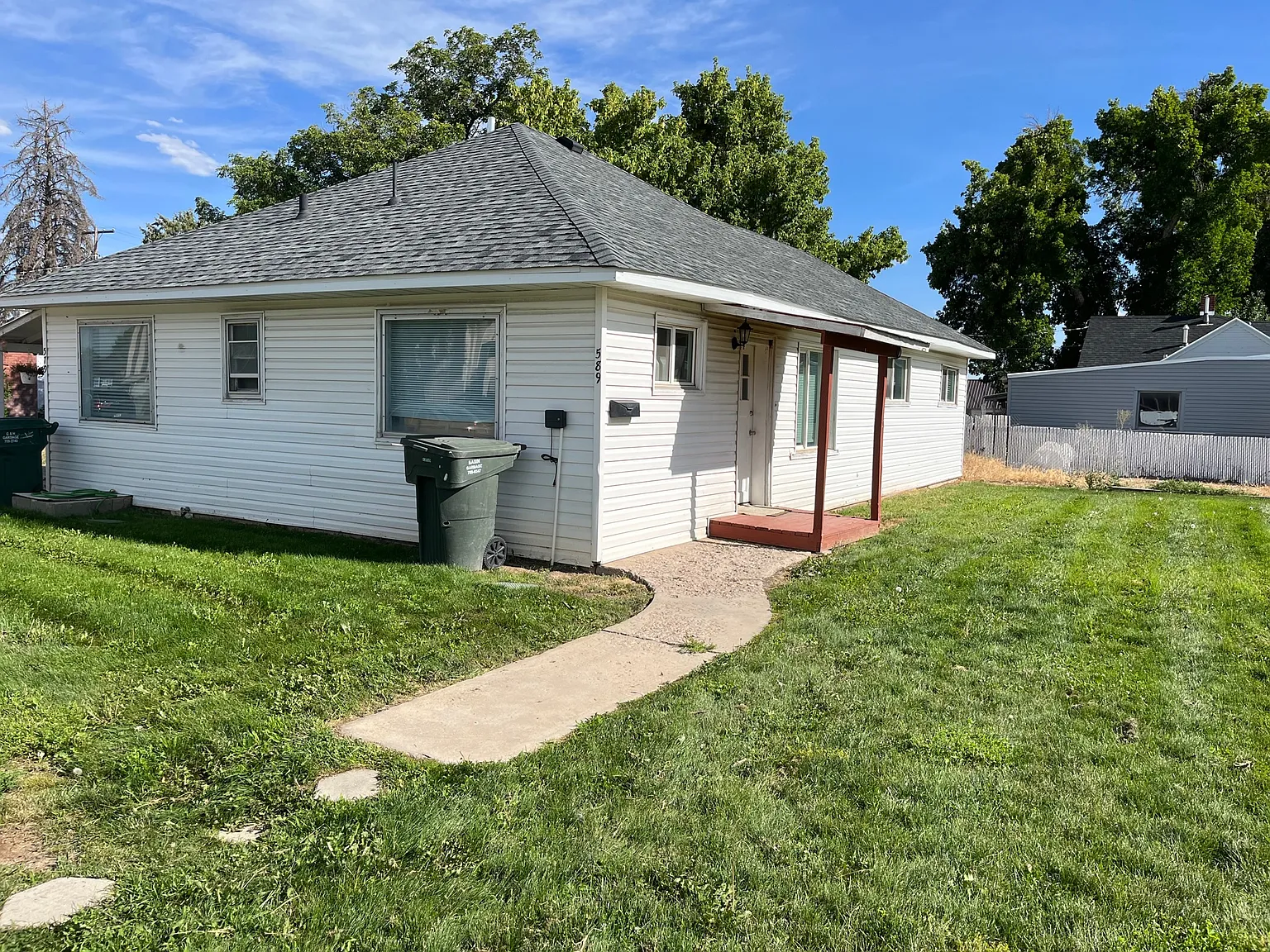 579 West Duplex — Photo 1