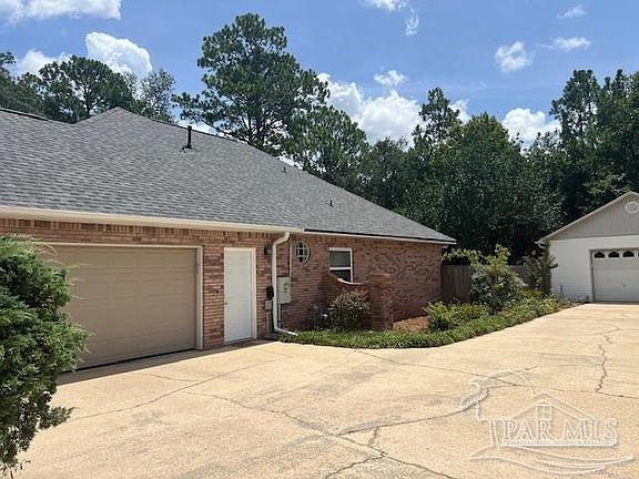 3rd image of 6033 Grandwood Dr