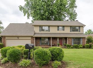 35 Oak Tree Cir, N Little Rock, AR 72116