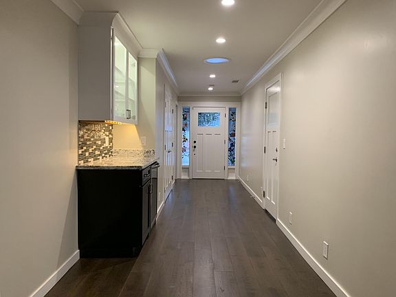 4th image of 5051 Bougainvillea Dr