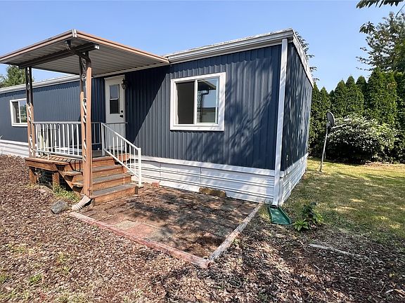 3rd image of 3715 152nd Street NE #21