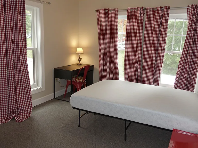 406 Stewart Ave #1 — Photo 13