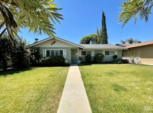 211 E Calvin St, Taft, CA 93268