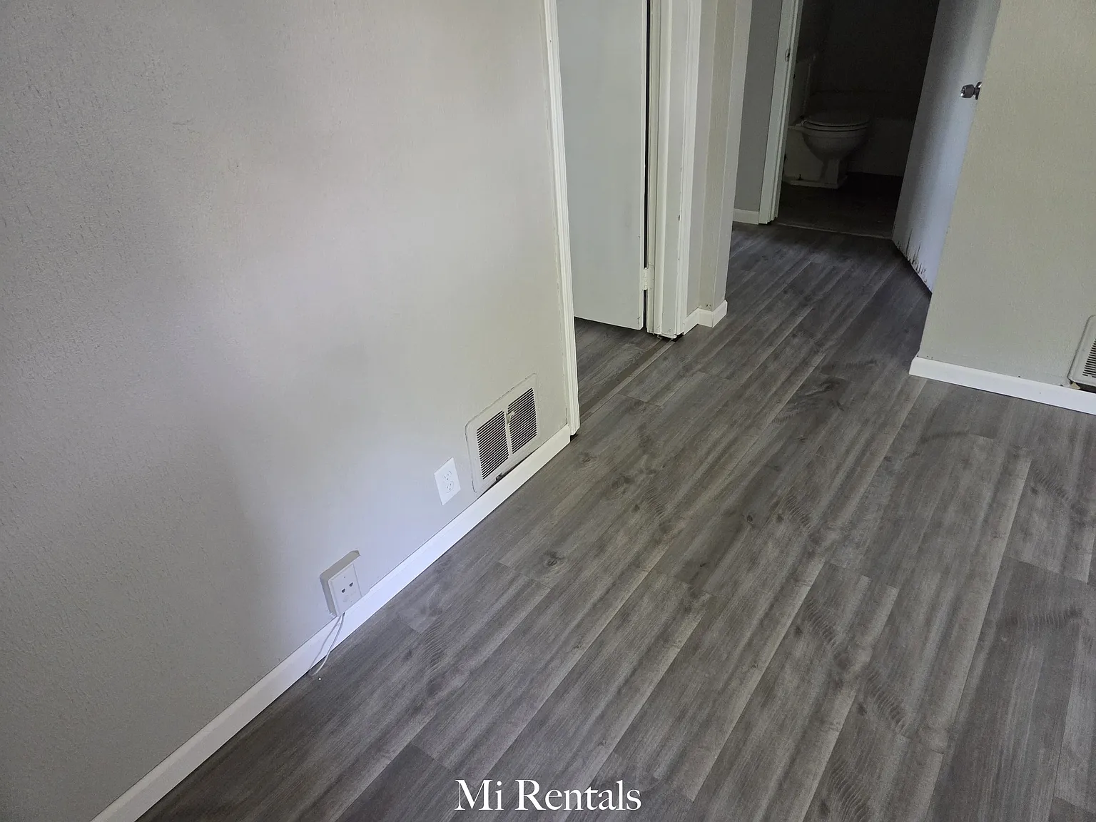 2 bed, 750 sqft, $875 — Photo 3
