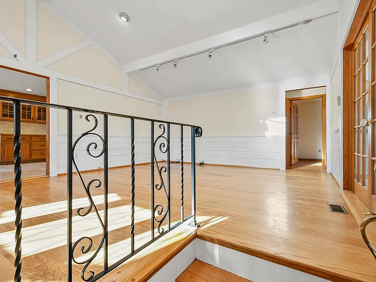 72 Cambridge Rd #2 — Photo 11