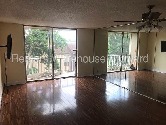 3rd image of 7175 Orange Dr APT 301H