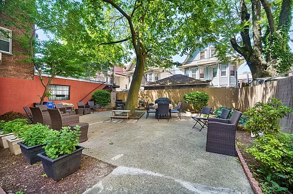 Sold by Douglas Elliman | media 13