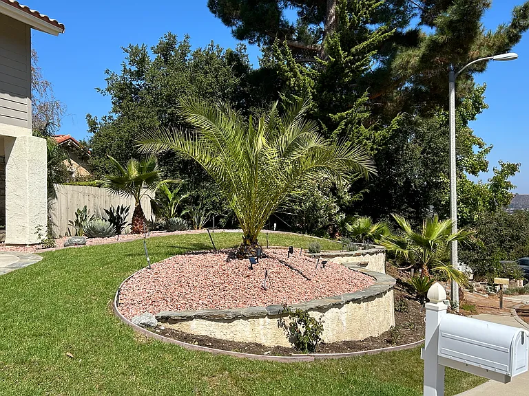 807 Chaparral Ct — Photo 39
