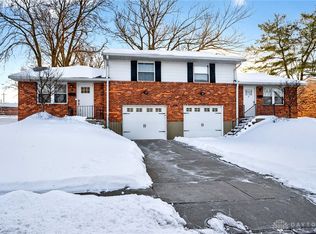 816 Hartz Dr, Lebanon, OH 45036