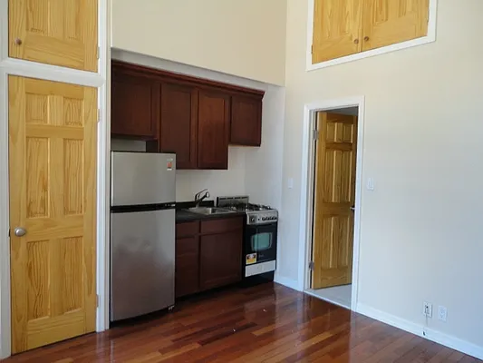 Rented by City Apt Group LLC | media 39